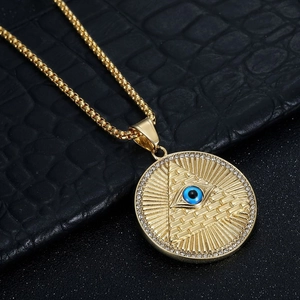 Collier hip hop plaqué or avec pendentif pyramide œil de la providence et chaîne