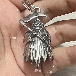 Detailed size view of retro stainless steel grim reaper pendant measuring 47mm by 25mm