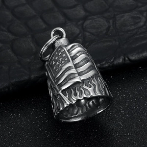 Pendentif cloche de protection moto en acier avec drapeau américain et motif flamme