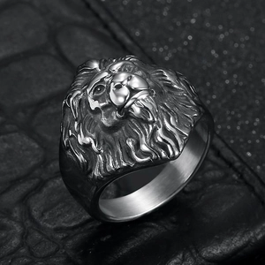 Vintage punk lion head ring for men made of oxidized stainless steel on black leather