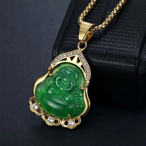 Collana con ciondolo Buddha placcato oro hip hop con giada in resina verde e zirconi
