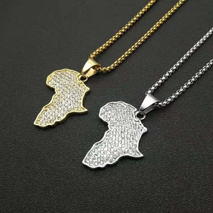 Colliers pendentifs carte de l'Afrique en or et argent avec cristaux style hip hop