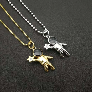 Collier Pendentif Astronaute Acier Inoxydable 316 Hip Hop Strass Bijoux pour Hommes Femmes Or Couleur Acier Colliers