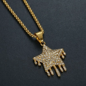 Collier pendentif étoile dorée de style hip hop avec cristaux brillants pour hommes et femmes