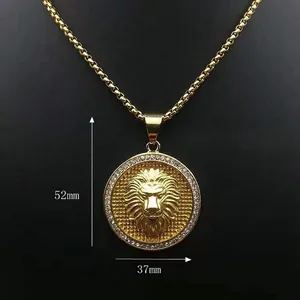 Collier hip hop tête de lion en acier inoxydable doré avec des strass étincelants