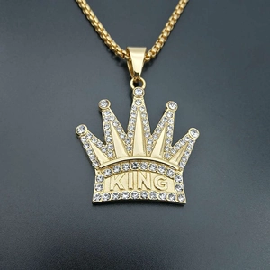 Hip-Hop vergoldeter Edelstahl KING Kronen Anhänger Halskette mit Zirkon-Mikropavé-Besatz