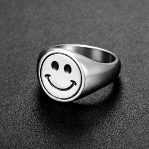 Polished silver smiley face seal ring in stainless steel for hip hop style fashion