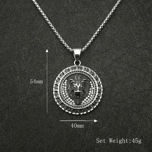Collier pendentif tête de lion punk vintage avec strass et motif rayons de soleil