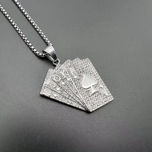 Hip Hop Silber Edelstahl Kette mit eisigem Royal Flush Poker Karten Anhänger für Herren