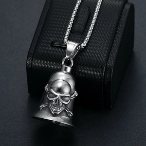 Collier pendentif cloche crâne punk vintage en acier titane pour motards et cyclistes