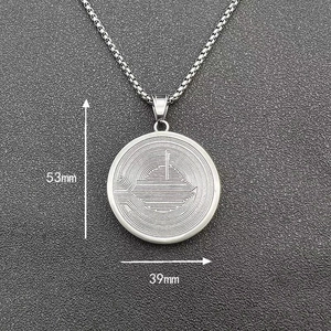 Détails de taille du pendentif hip hop montrant la longueur 53mm et la largeur 39mm