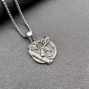 Collana con ciondolo alce vichingo vintage in rilievo argento e robusta catena box