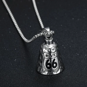 Retro Route 66 Motorrad Glücksglocke Anhänger mit Hammerschlag-Textur und Kette