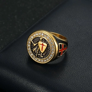 Retro Medieval Knights Templar Cross Shield Signet Ring For Men Gold Plated Titanium Steel Rhinestone Hiphop Punk Jewelry