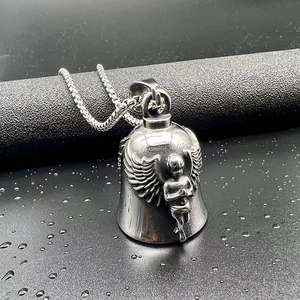 Collier pendentif cloche ange aile en acier titane rétro pour motard porte-bonheur