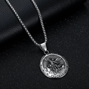Collier pendentif rond Saint Michel en acier inoxydable de style vintage pour homme