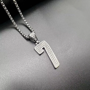 Hip hop silver number 7 pendant necklace with sparkling rhinestones and box chain