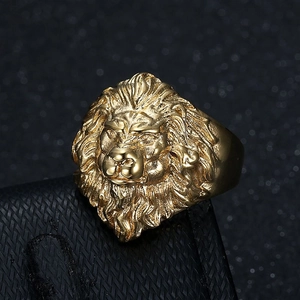 Mens hip hop lion head ring in vacuum-plated gold stainless steel with detailed carving