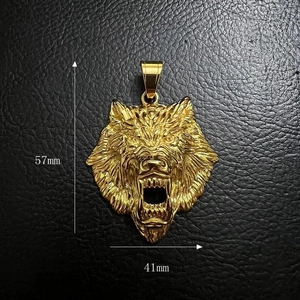 Detailed dimensions of 57x41mm gold wolf head pendant with realistic carved texture