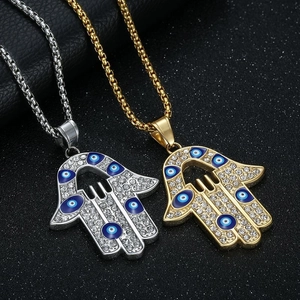 Collier Pendentif Main de Fatma Mauvais Œil Hip Hop en Acier Titane Plaqué Or pour Hommes Femmes Bijoux Amulette Strass