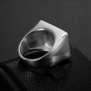 Polished silver hip hop signet ring in stainless steel with flat rectangular top surface