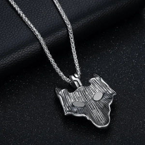 Nordic Viking stainless steel wolf head necklace with green eyes and wheat chain