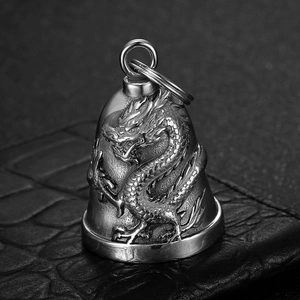 Pendentif cloche de protection dragon rétro en acier inoxydable pour motards et motos
