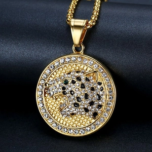 Collar hip-hop con colgante de cabeza de pantera dorada con pedrería y gemas finas
