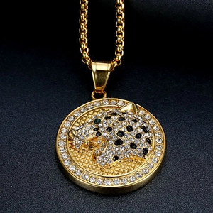 Collar hip-hop bañado en oro con colgante de cabeza de leopardo y diamantes de imitación