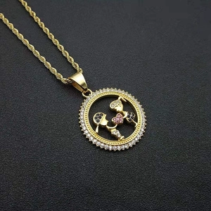 Collier Pendentif Cœur Garçon Fille Hip Hop en Acier Inoxydable Plqué Or Bijoux en Strass pour Couples Mode Collier