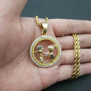 Collier hip-hop en acier titane doré avec pendentif garçon fille cœur et zircons brillants
