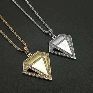 Collana con Ciondolo a Forma di Diamante Hip Hop Acciaio al Titanio Strass Placcato Oro Argento Gioielli per Uomo Donna