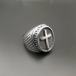 Vintage punk men's titanium steel cross ring with Greek key pattern and polished finish
