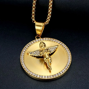 Collier hip hop plaqué or en acier inoxydable avec pendentif ange serti de zircons