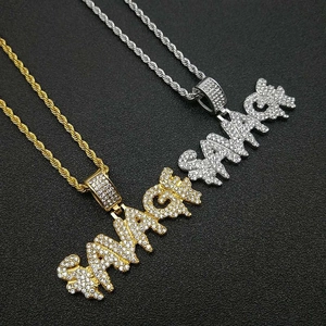 Collana Hip Hop in Acciaio al Titanio Ciondolo Lettera Savage Con Strass Oro Argento Catena Collana Per Uomo Donna Gioielli
