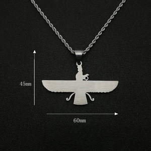 Collier Faravahar en acier inoxydable avec pendentif de 60mm et chaîne torsadée