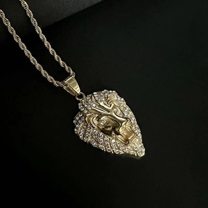 Hip Hop Goldener Löwenkopf Anhänger Halskette mit glitzernden Diamanten und Seilkette