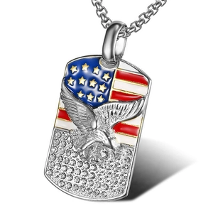 Collier avec pendentif aigle plaqué or hip-hop, motif drapeau américain et strass brillants