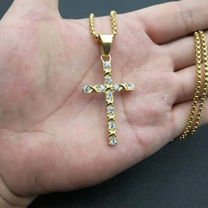 Hip Hop 18k vergoldete Edelstahl Kreuz Anhänger Halskette mit funkelnden Kristallen