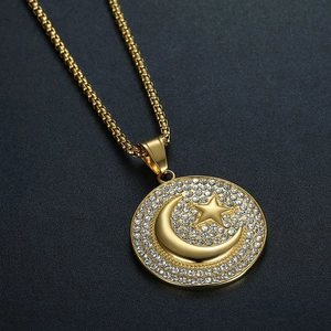 Gold titanium steel Turkey flag pendant necklace with sparkling zircon and box chain