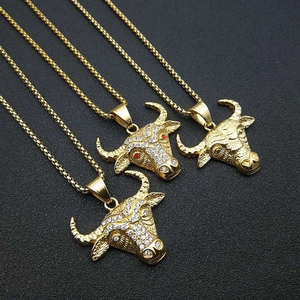 Hip Hop Stierkopf Anhänger Halskette Titanstahl Vergoldet Strass Stierkopf Anhänger Schmuck Für Herren Damen Ohne Kette