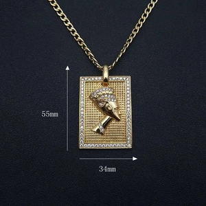 Hip Hop 18K vergoldete Nofretete Halskette mit Zirkonia Steinen, 55mm x 34mm