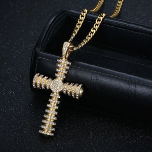 Hip Hop Gold Plated Titanium Steel Cross Pendant Necklace For Men Pave Rhinestone Iced Out Cross Pendant Fashion Jewelry Gift