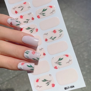 Rosa Tulpen-Blumen-Nagelaufkleber Set mit floralen Mustern für natürliches Maniküre-Look