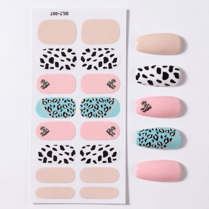 Minimalistisches Nagelfolien-Set LT-067 mit Leopardenmuster und Herz-Designs