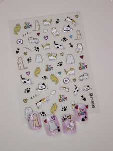 Détail des stickers 5D pour ongles avec motifs de chats mignons sur ongles roses
