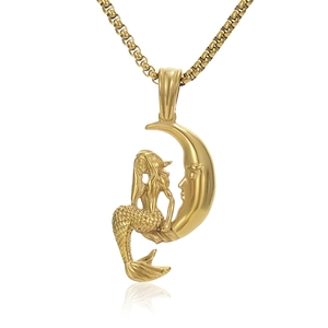 Pendentif sirène sur lune dorée avec chaîne vénitienne et détails de texture