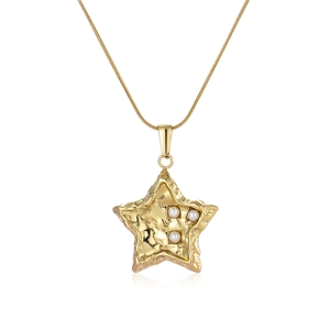 Collier Pendentif Étoile Dorée Vintage en Acier Inoxydable Texture Martelée Étoile Künstliche Perle Pour Femmes Bijoux Élégants