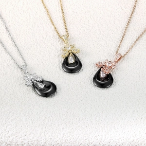 Pendentifs gouttes en céramique avec fleurs de diamant en argent, or et or rose