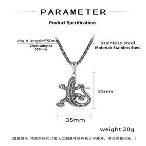 Detailed dimensions of gecko lizard pendant with 35mm size and 550mm chain specs